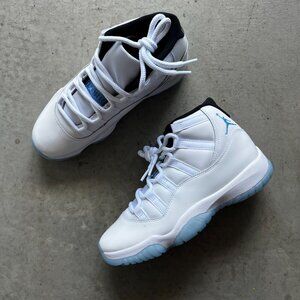 Jordan 11 Retro Legend Blue CT8012-104 Men's 7 (W:8.5) 2024 Columbia Basketball